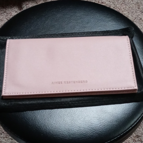 Handbag - Picture 2 of 4